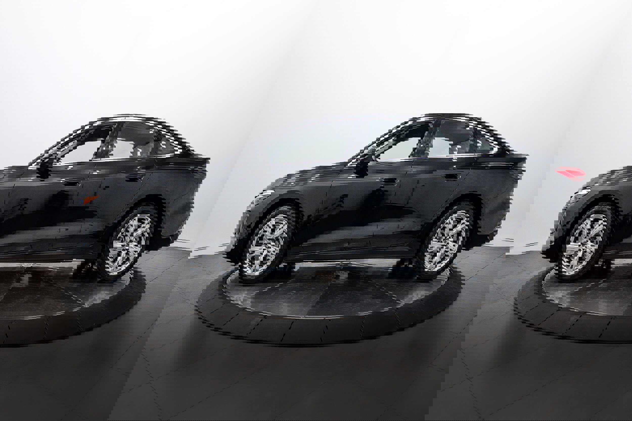 Certified 2025 Audi A5 2.0T Premium w/ Convenience Package image 6