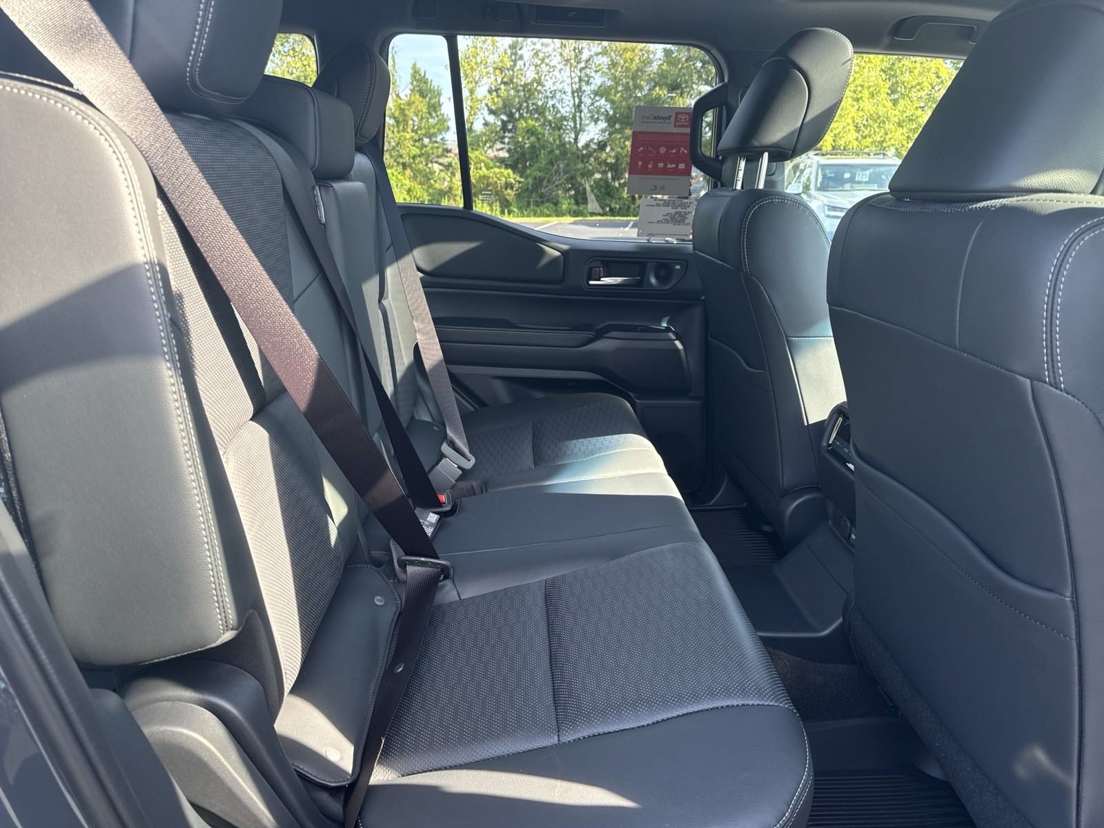 New 2024 Toyota Land Cruiser w/ Premium Package AWD/4WD image 30