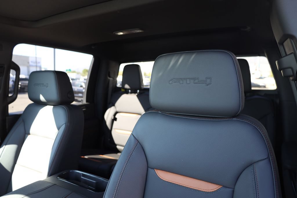 New 2026 GMC Sierra 3500 AT4 w/ AT4 Premium Plus Package AWD/4WD image 17