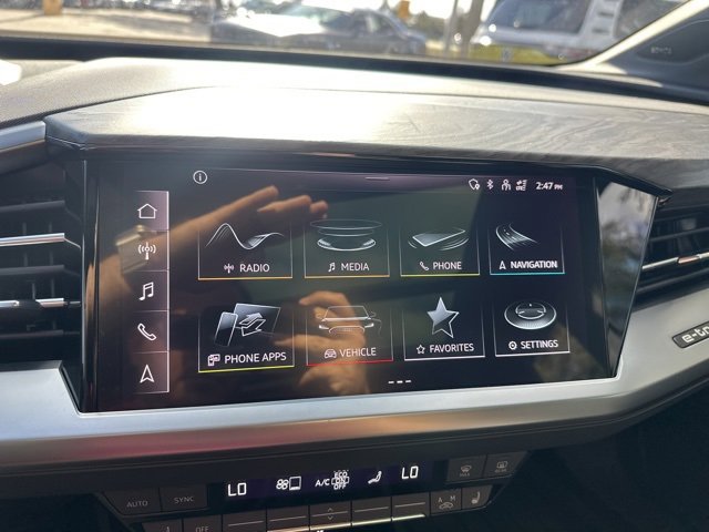 Used 2023 Audi Q4 e-tron Premium Plus image 9