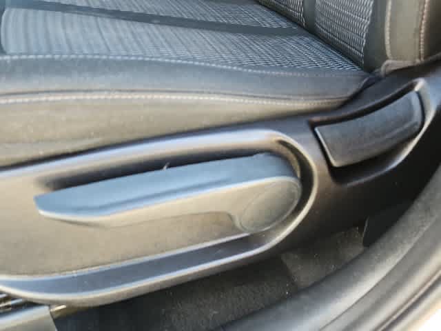 Used 2021 Kia Sorento LX FWD image 15