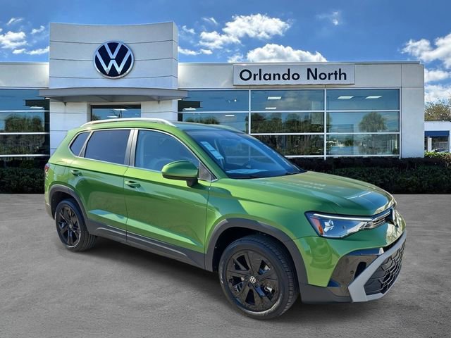 New 2026 Volkswagen Taos SE image 1