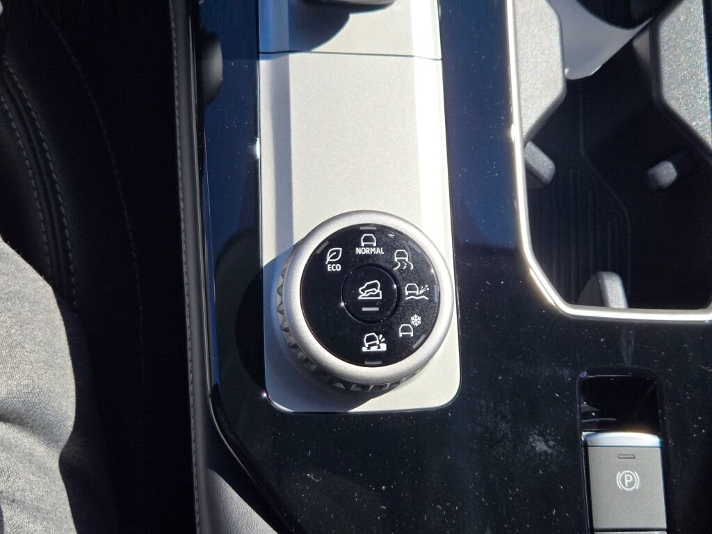 New 2026 Mitsubishi Outlander SE AWD/4WD image 23