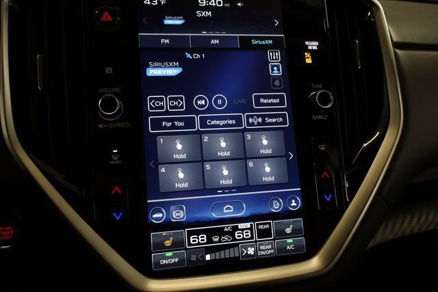 Used 2024 Subaru Ascent Premium w/ Convenience Package image 21