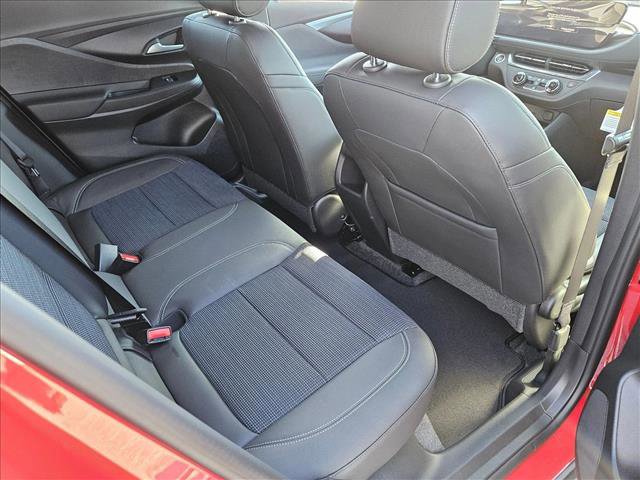 Used 2026 Buick Envista Sport Touring w/ Advanced Safety Package FWD image 20