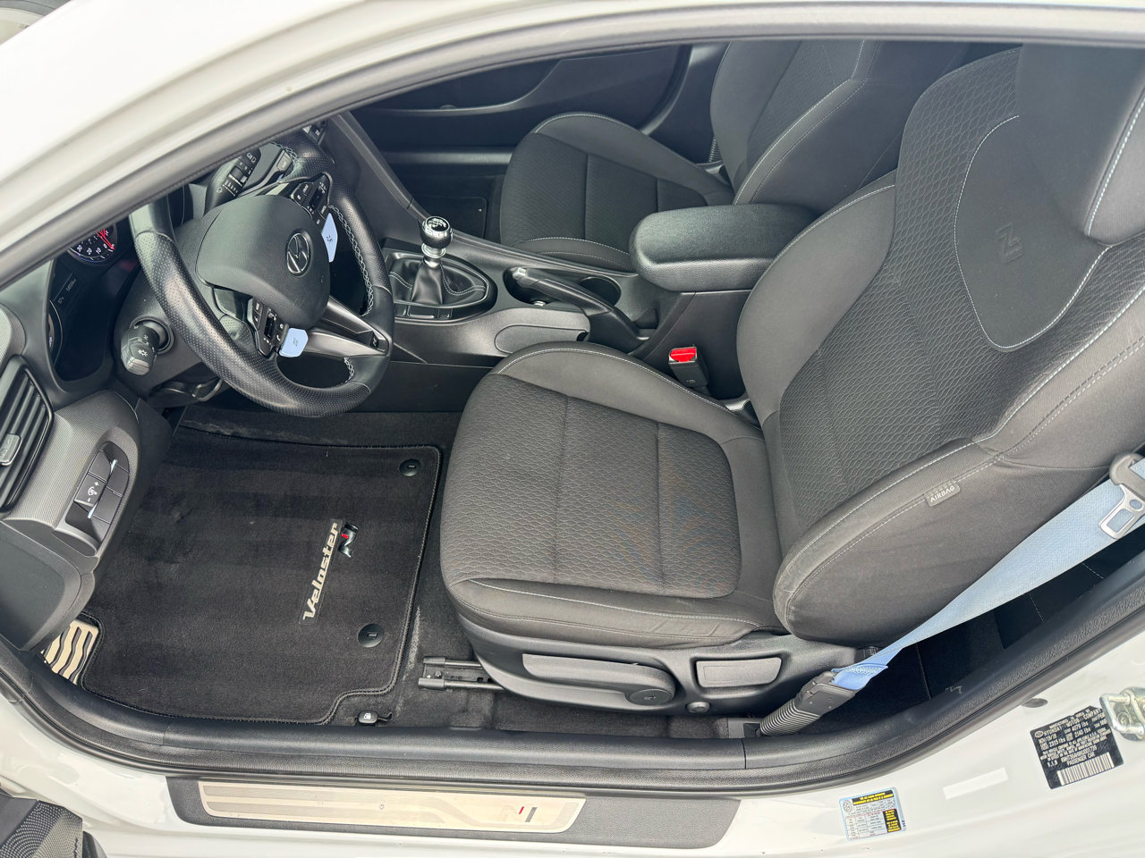 Used 2019 Hyundai Veloster N N w/ Performance Package image 8