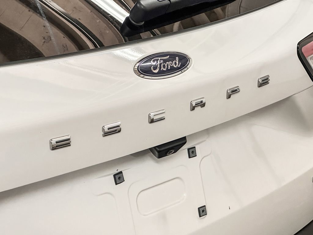 Certified 2022 Ford Escape SE w/ Convenience Package image 17