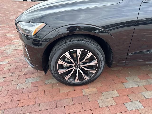 Used 2024 Volvo XC60 B5 Core w/ Protection Package Premier image 10