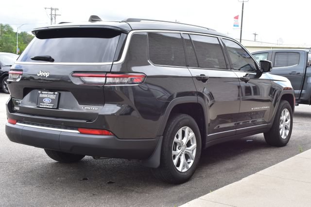 Used 2023 Jeep Grand Cherokee L Limited AWD/4WD image 11