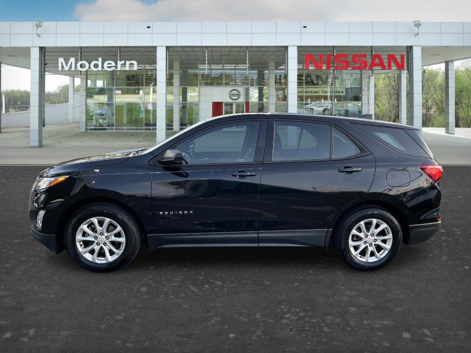 Used 2018 Chevrolet Equinox LS image 24