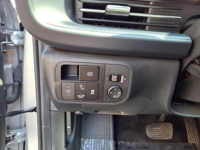 Certified 2025 Hyundai Ioniq 6 SEL image 13
