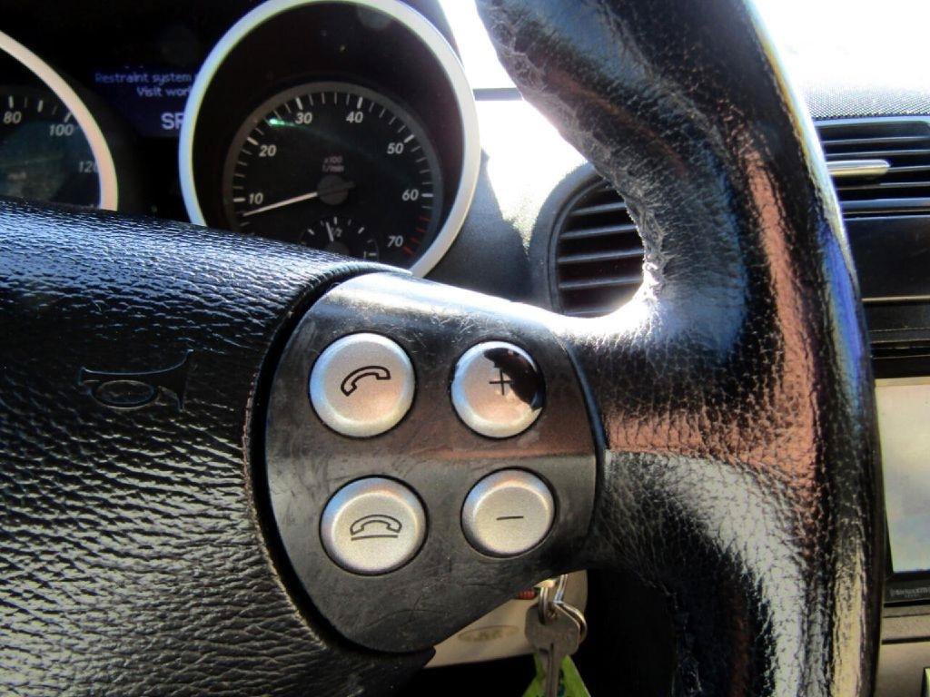Used 2006 Mercedes-Benz SLK 350 image 15