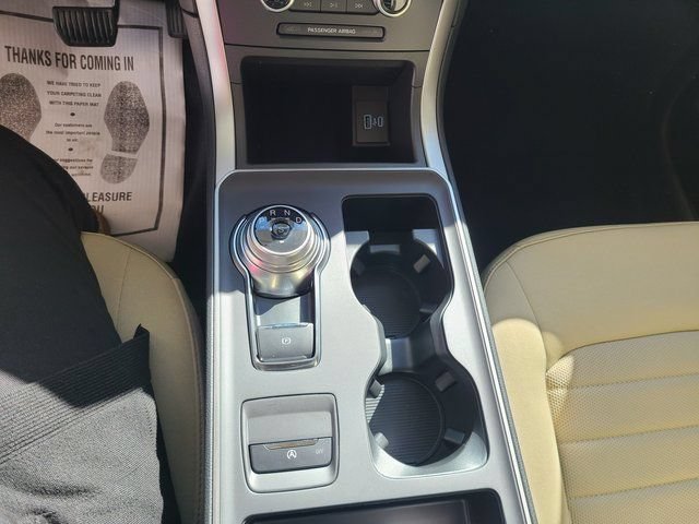 New 2024 Ford Edge SE AWD/4WD image 12