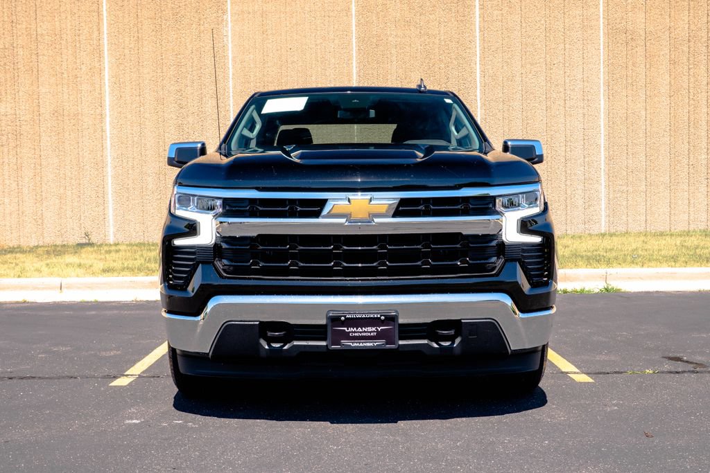 Certified 2025 Chevrolet Silverado 1500 LT AWD/4WD image 3