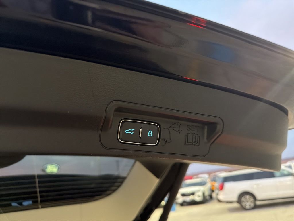 New 2026 Ford Explorer Active image 22