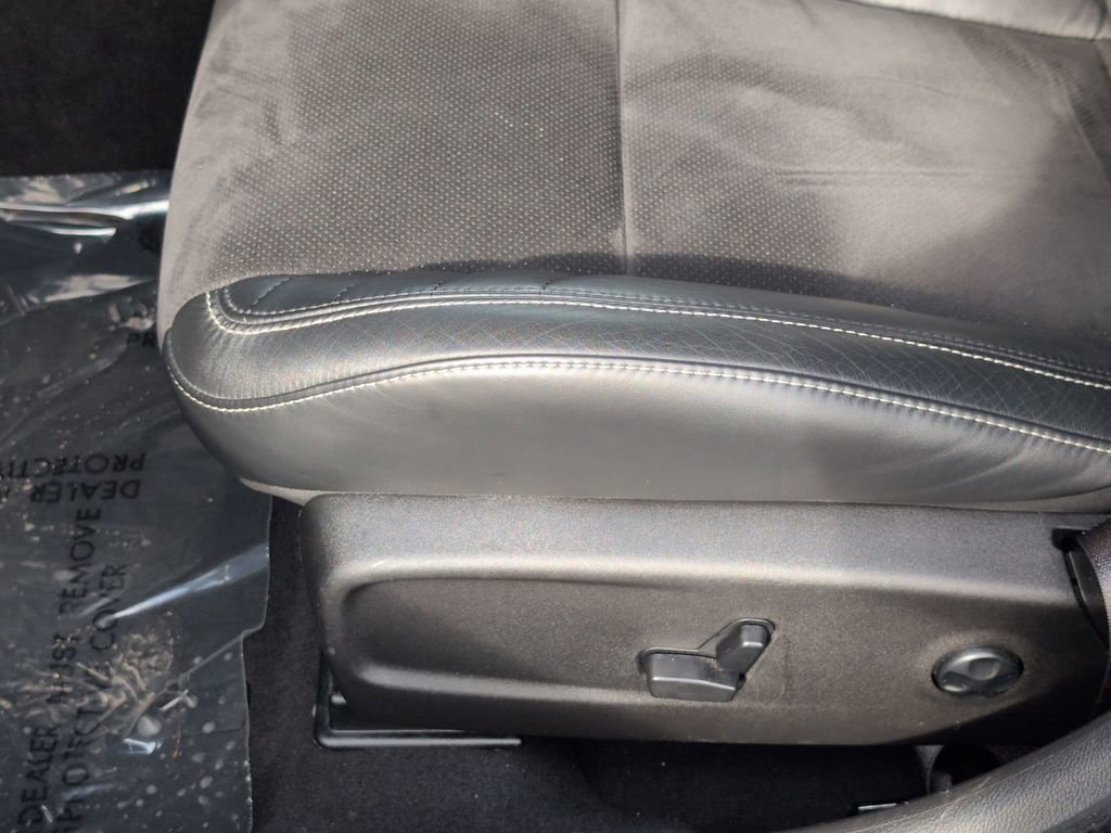 Used 2023 Dodge Charger SRT Hellcat w/ Harman/Kardon Audio Group image 14