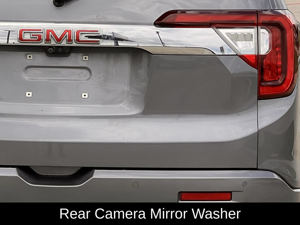 Used 2021 GMC Acadia Denali w/ Denali Technology Package FWD image 5