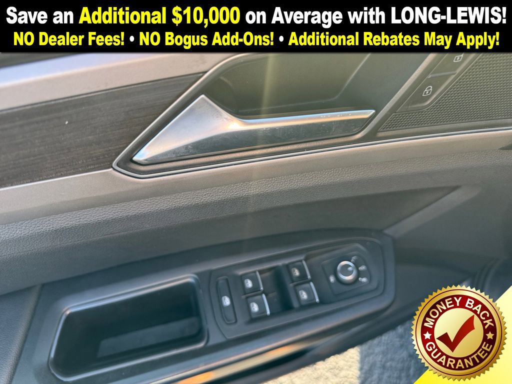 Used 2019 Volkswagen Atlas SE image 16