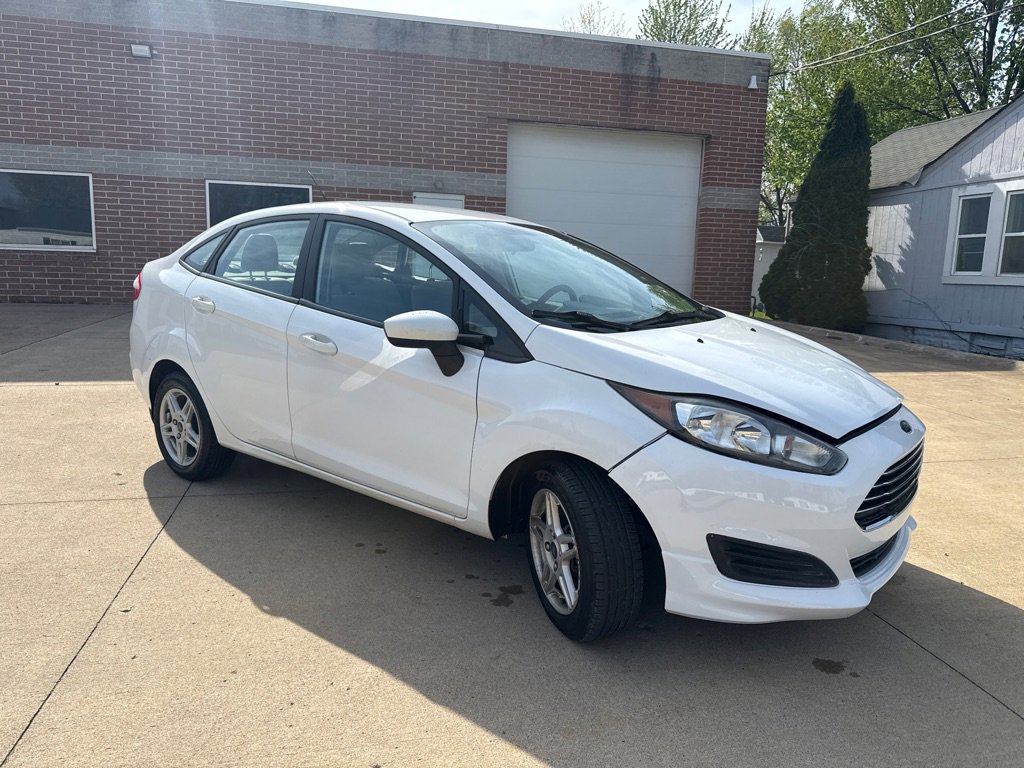 Used 2019 Ford Fiesta SE image 3