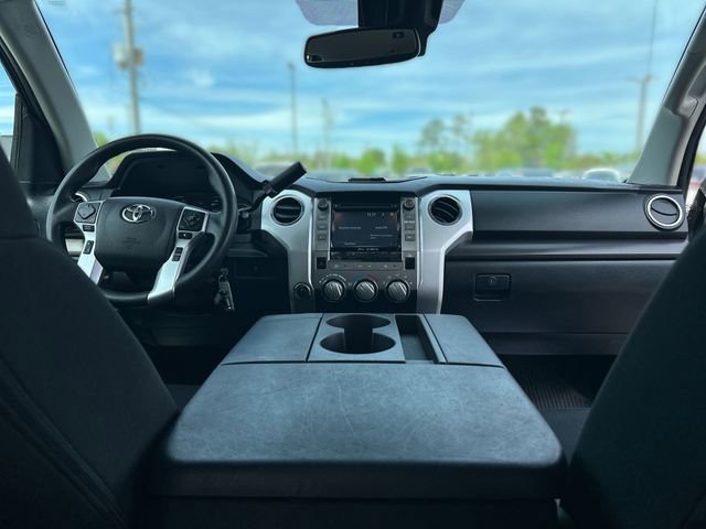 Used 2019 Toyota Tundra SR5 AWD/4WD image 25
