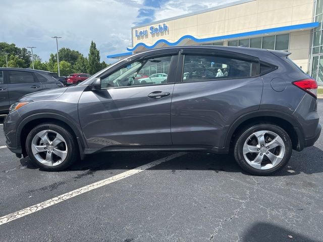 Certified 2021 Honda HR-V LX image 9