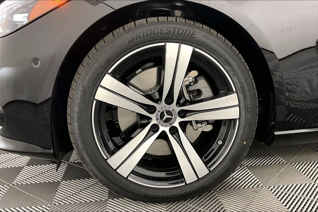 New 2026 Mercedes-Benz C 300 4MATIC Sedan image 11