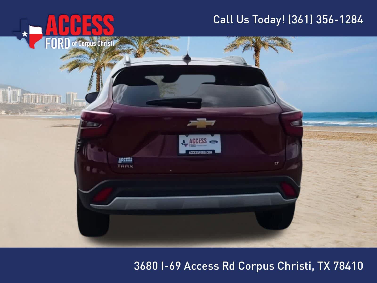 Used 2024 Chevrolet Trax LT FWD image 7