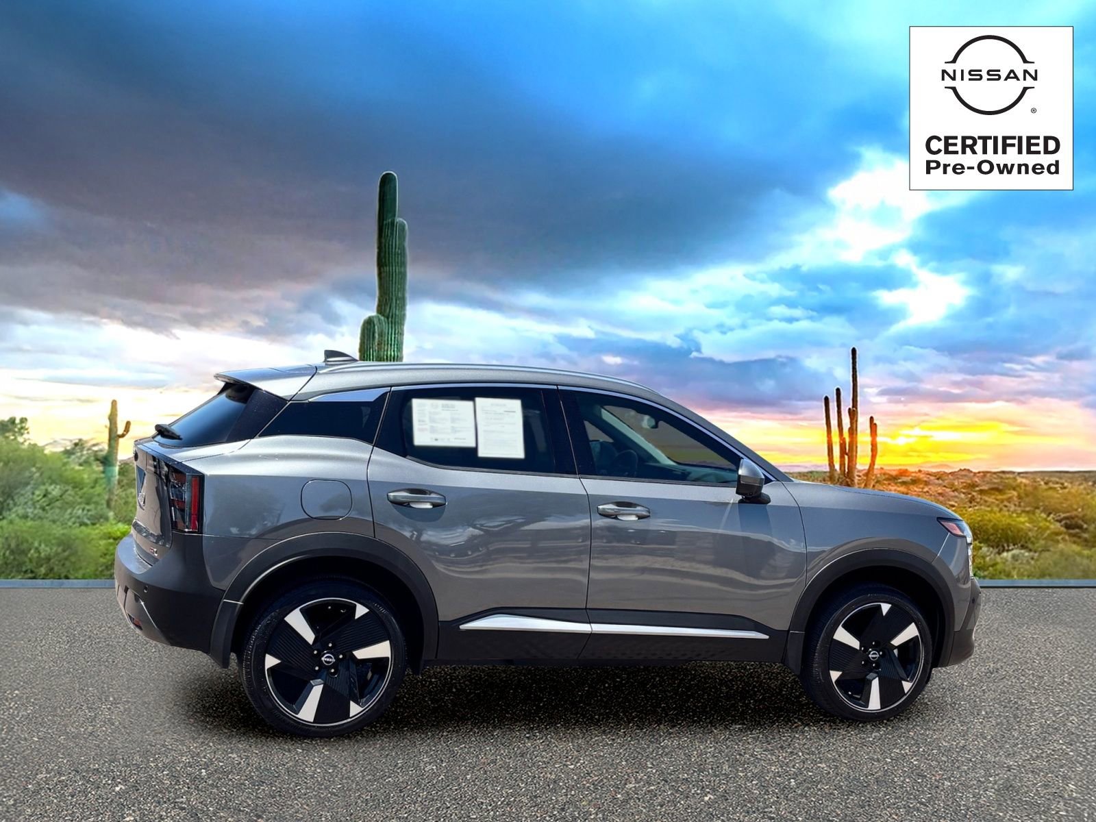Certified 2025 Nissan Kicks SR FWD image 5