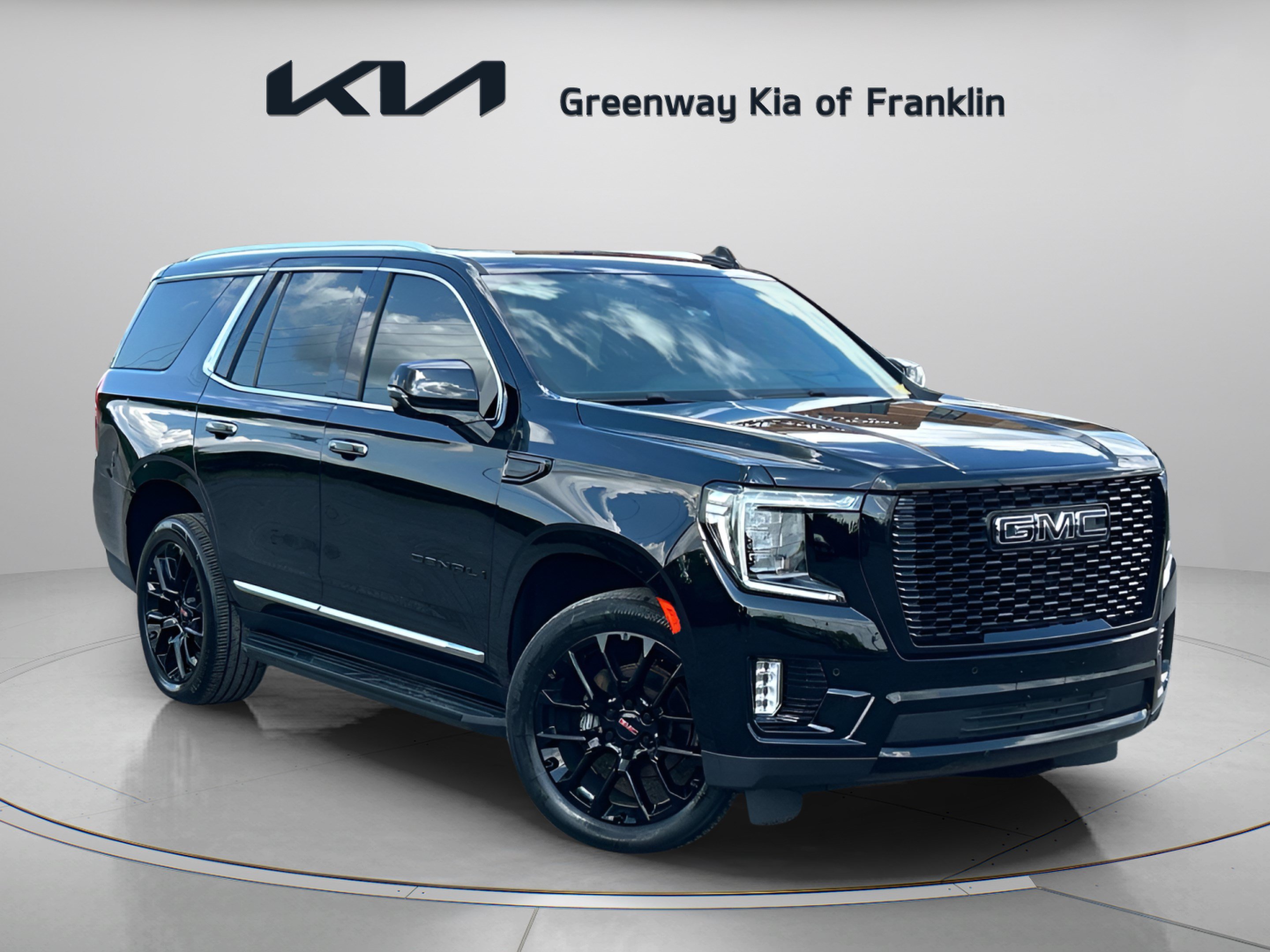 Used 2023 GMC Yukon Denali w/ LPO, Floor Liner Package AWD/4WD video 1