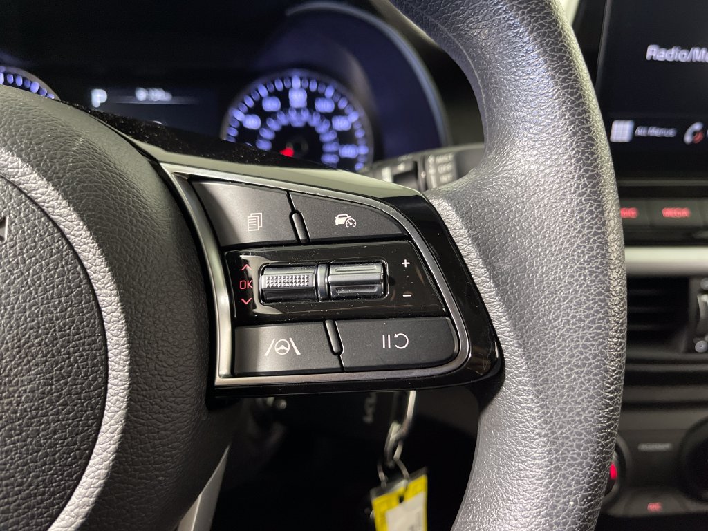 Used 2024 Kia Forte LXS w/ LXS Technology Package FWD image 29