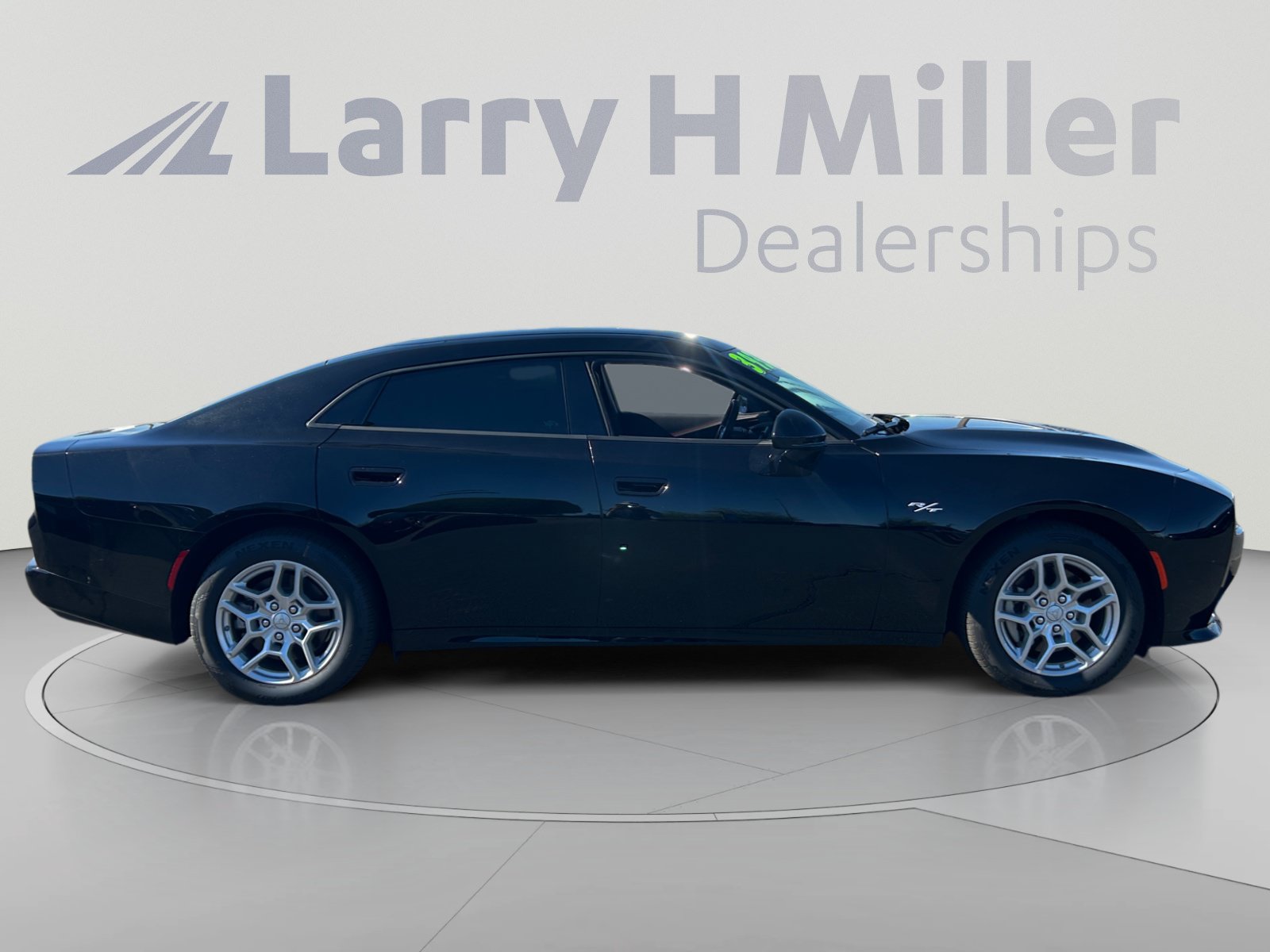 Used 2026 Dodge Charger R/T AWD/4WD image 6