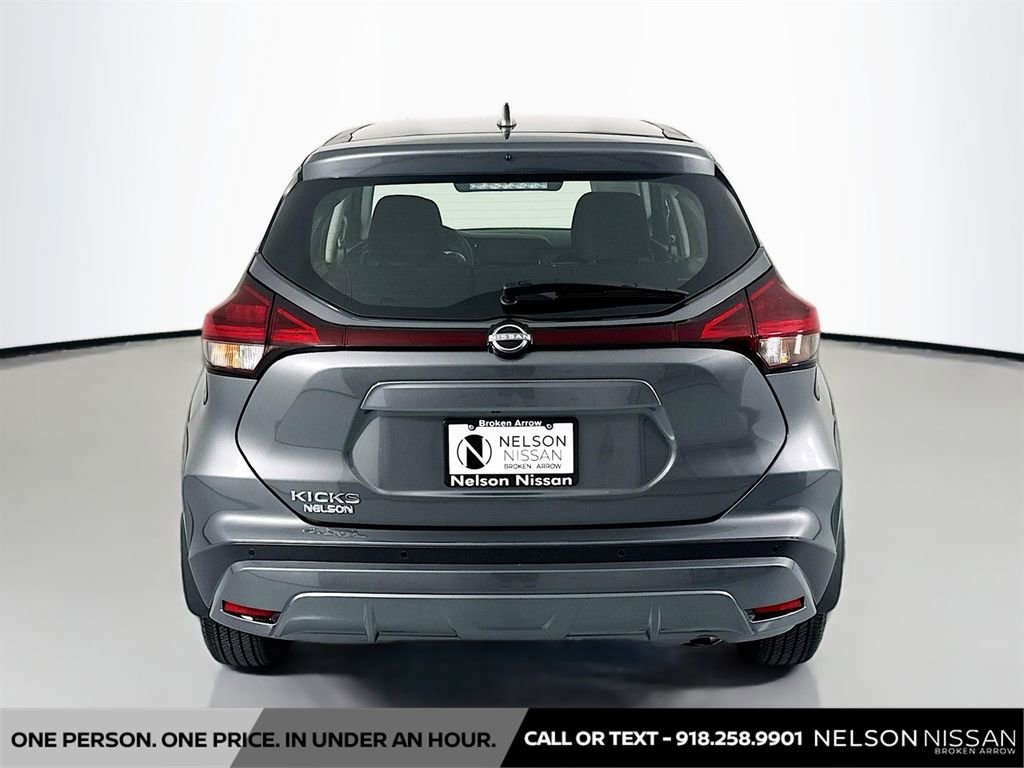 Certified 2025 Nissan Kicks Play S FWD image 6