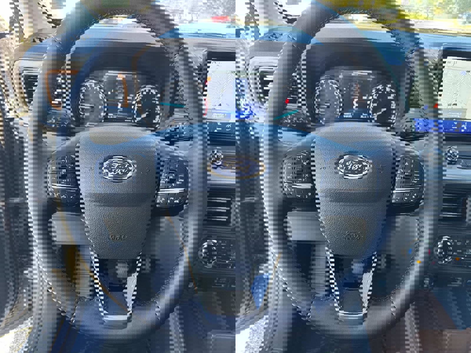 Used 2024 Ford Maverick Lariat image 26