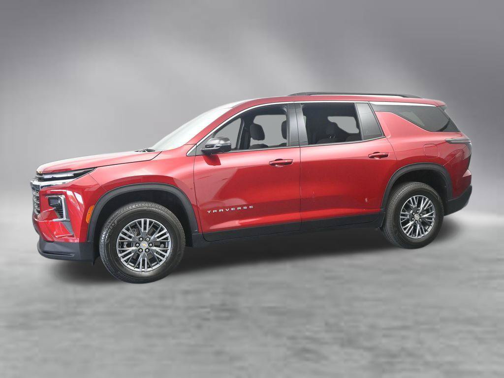 Used 2024 Chevrolet Traverse LT FWD image 2