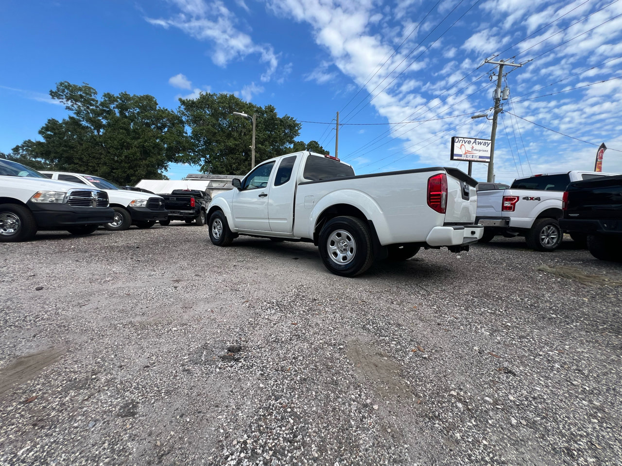 Used 2020 Nissan Frontier S w/ S Utility Package image 35