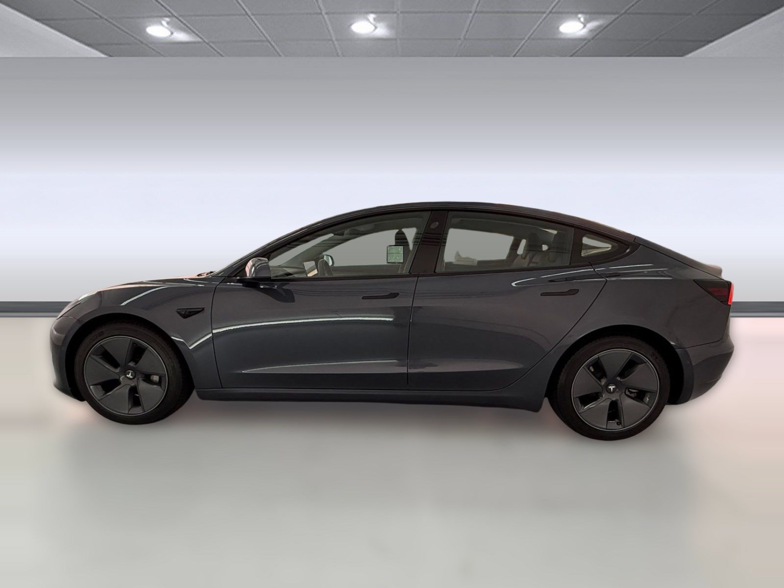 Used 2022 Tesla Model 3 Long Range AWD/4WD image 2