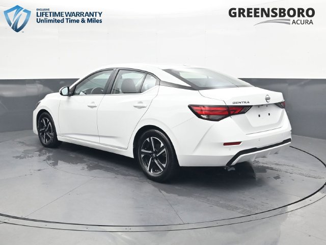 Used 2025 Nissan Sentra SV FWD image 9