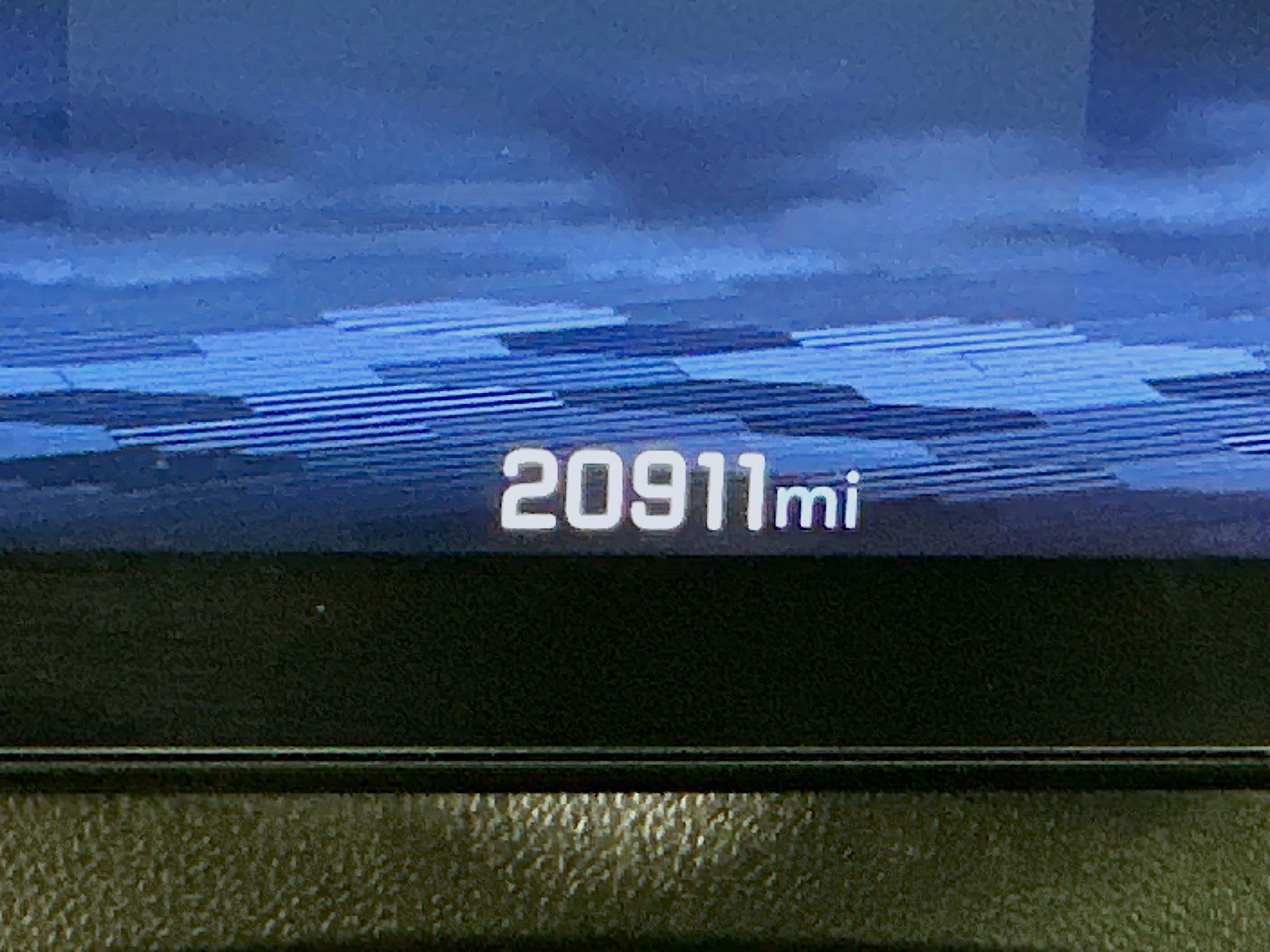 Used 2025 Chevrolet Traverse LT image 19