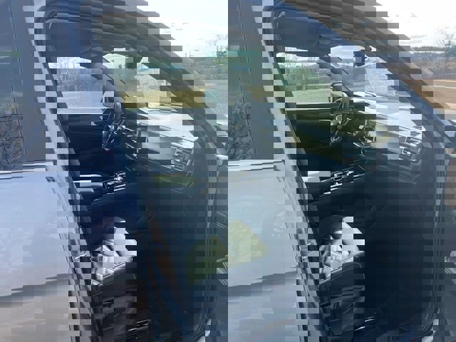 New 2026 Volkswagen Atlas SE image 11