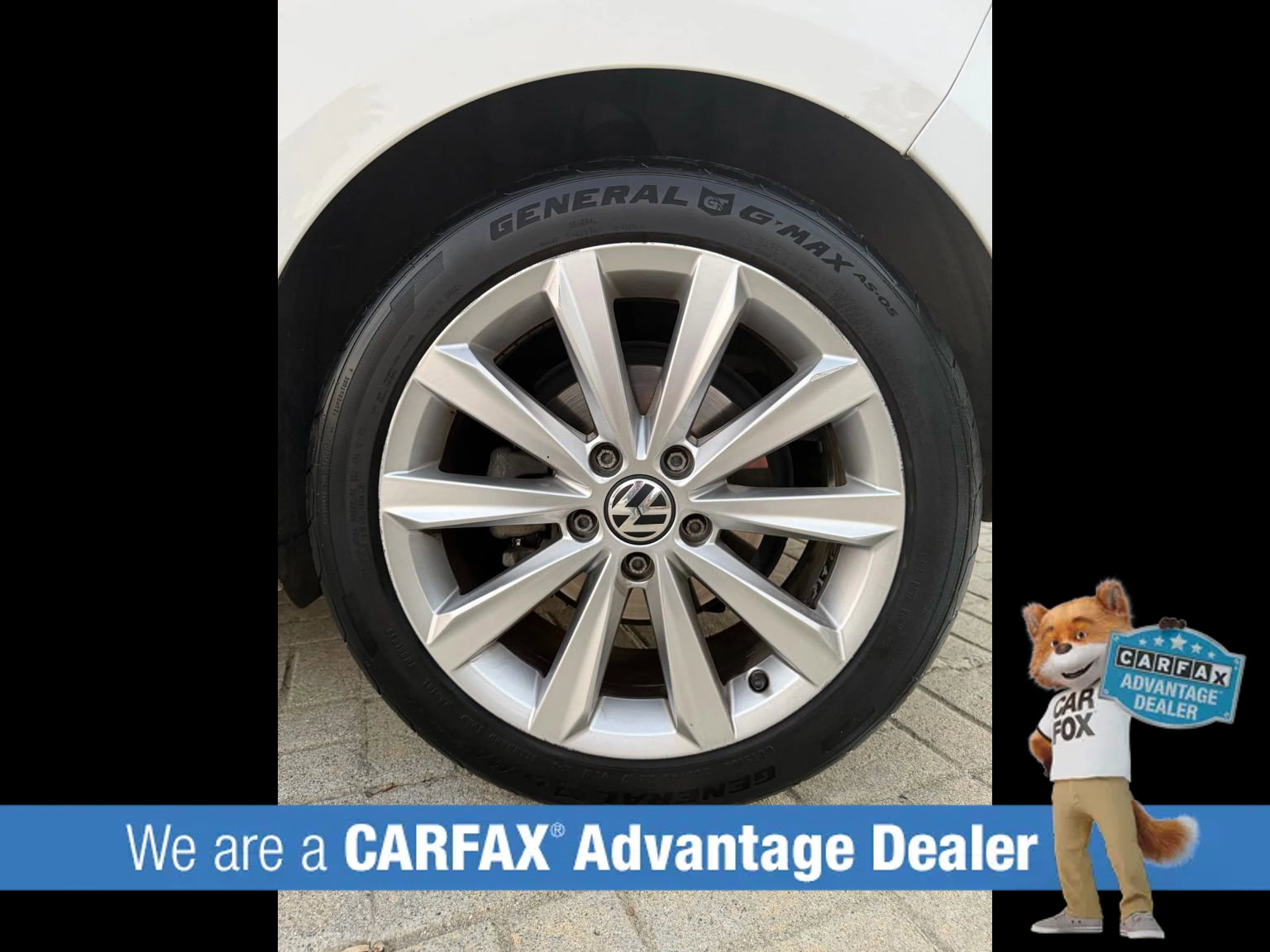 Used 2010 Volkswagen Golf 2-Door image 6