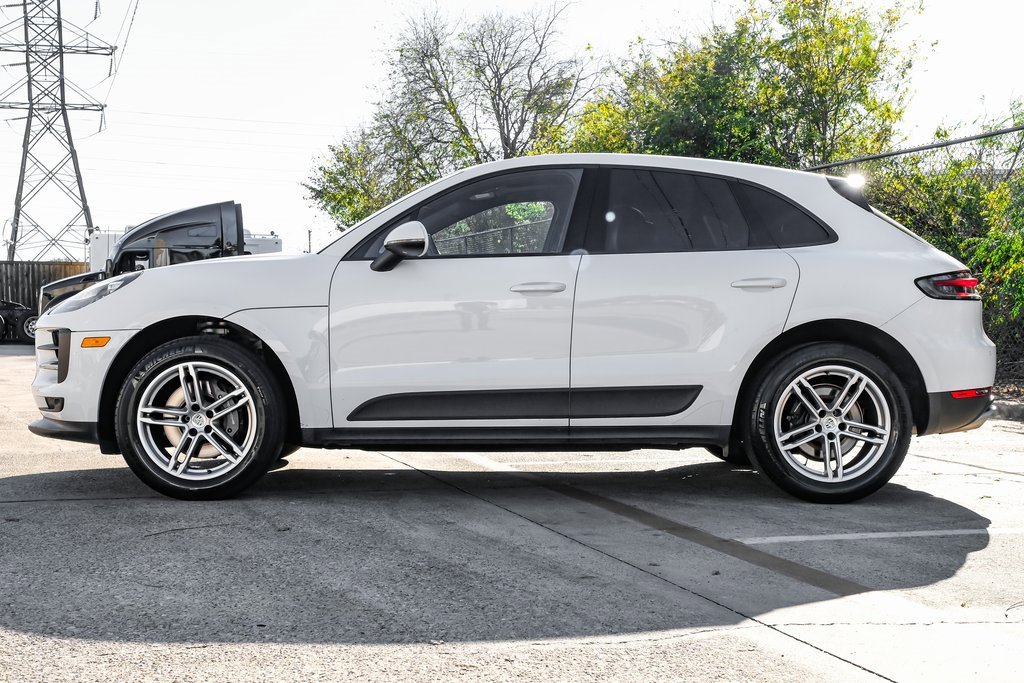 Used 2021 Porsche Macan image 12