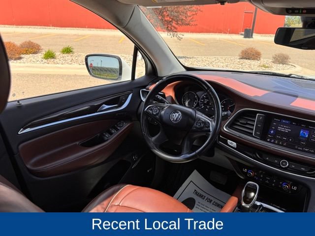 Used 2021 Buick Enclave Avenir w/ Avenir Technology Package AWD/4WD image 15