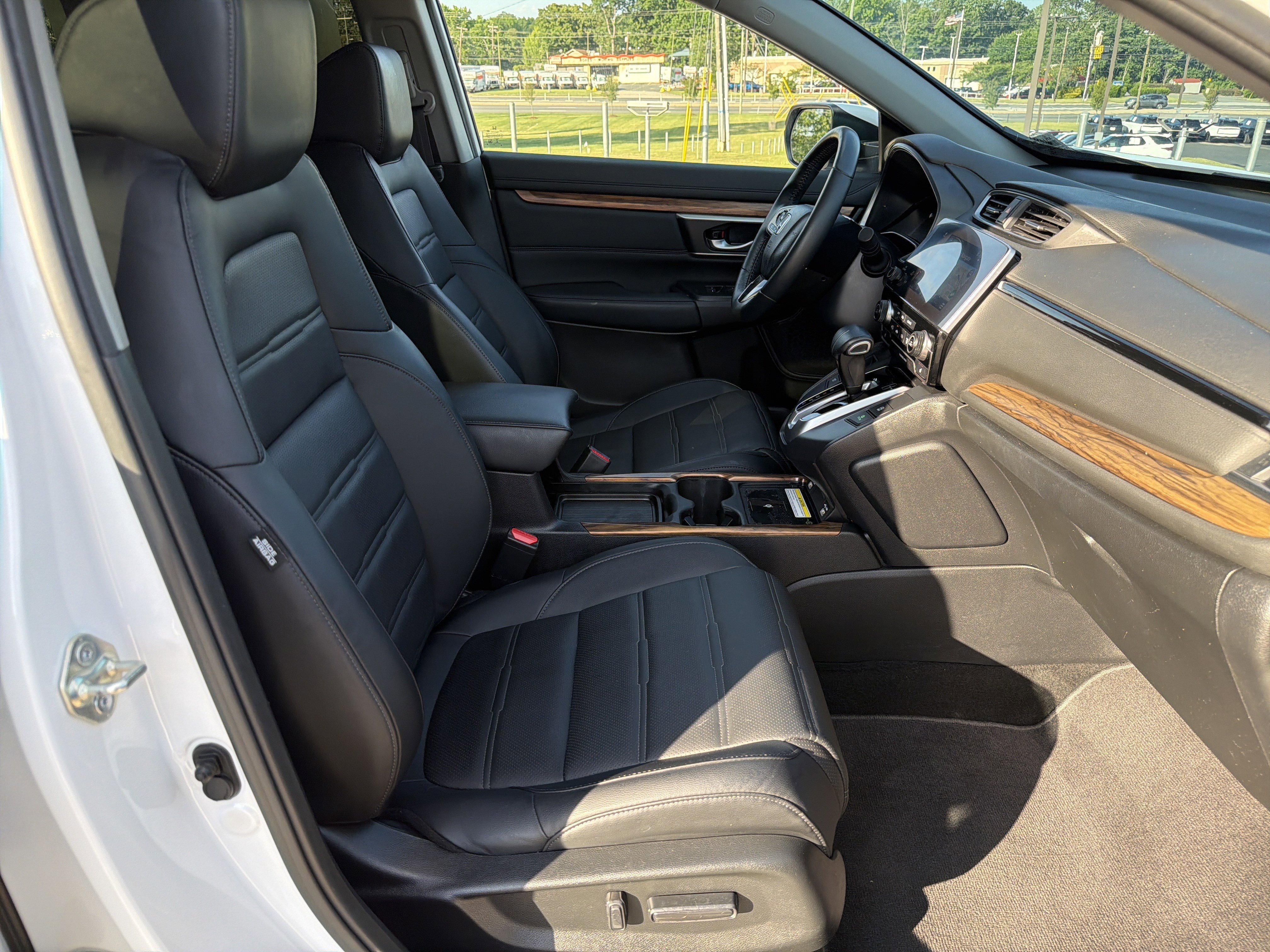 Used 2020 Honda CR-V Touring image 33