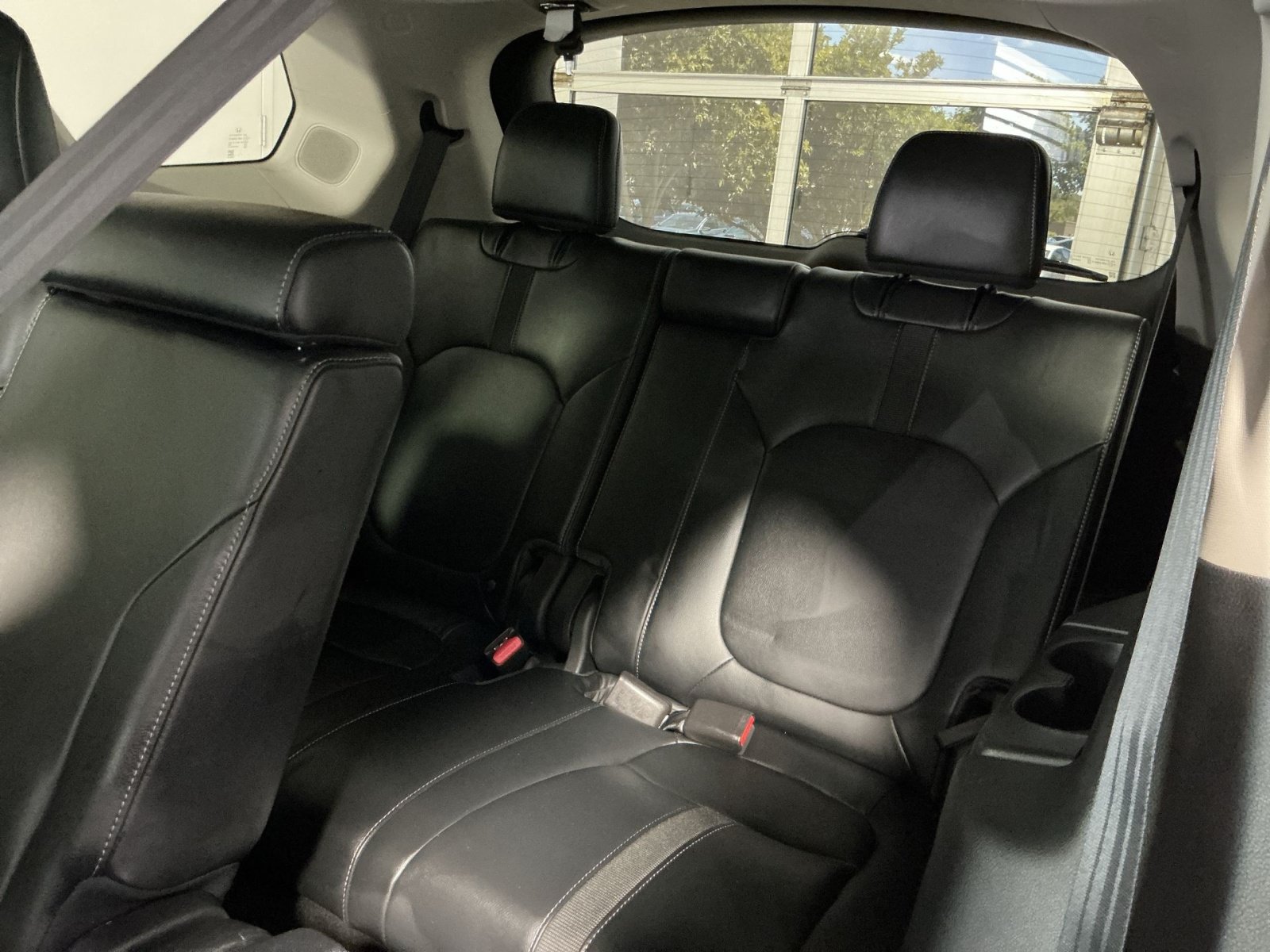 Used 2025 Honda Pilot Touring image 27