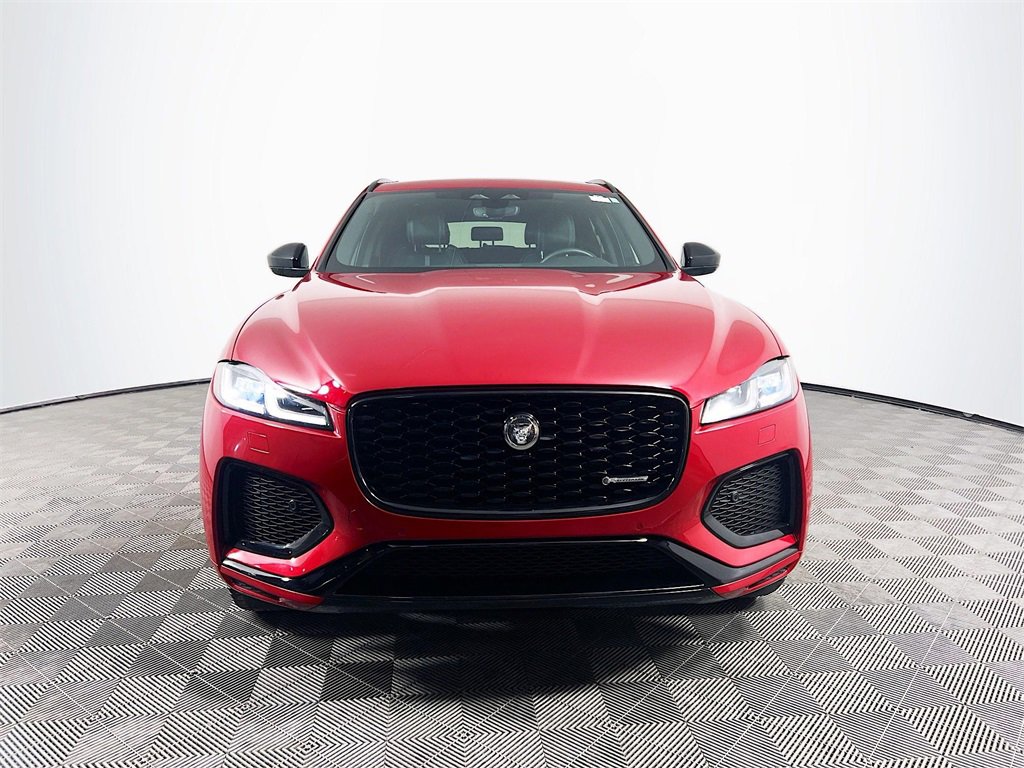 Certified 2025 Jaguar F-PACE R-Dynamic S image 2