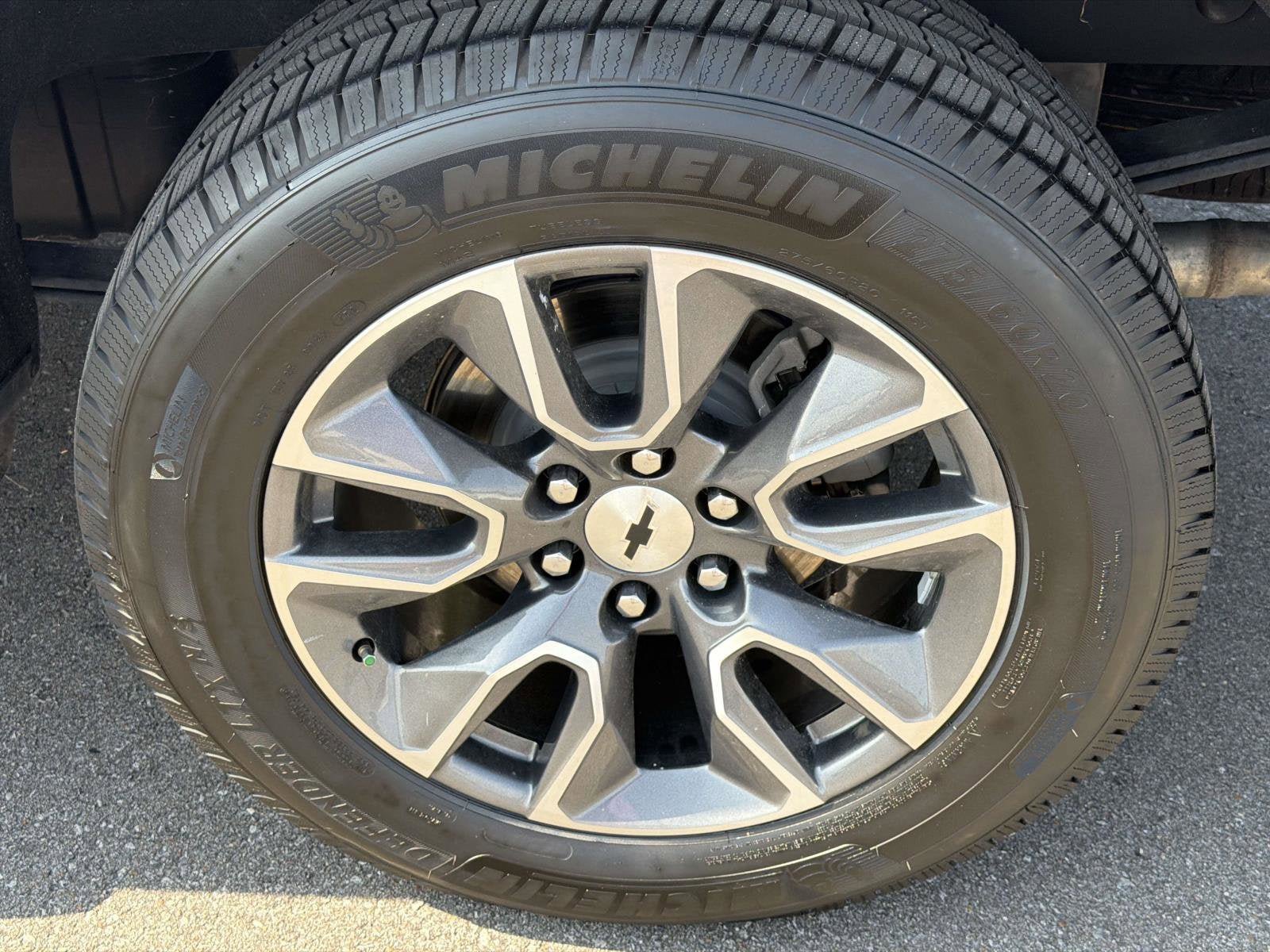 Certified 2020 Chevrolet Silverado 1500 RST AWD/4WD image 12