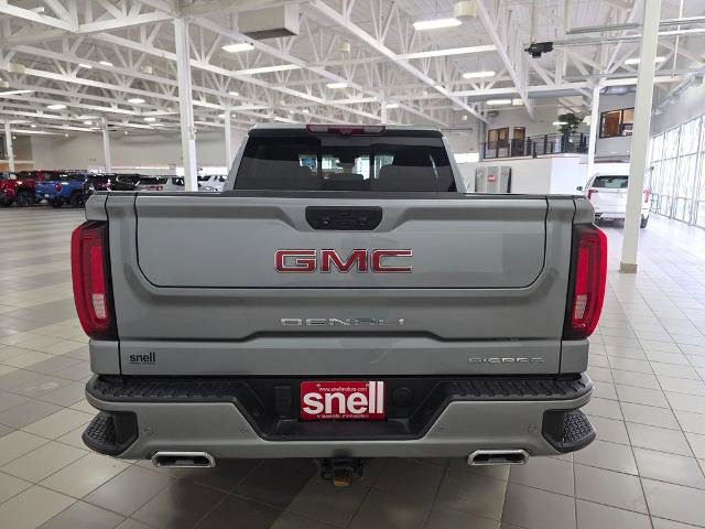 Used 2023 GMC Sierra 1500 Denali w/ Denali Reserve Package AWD/4WD image 4