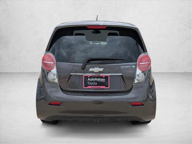 Used 2014 Chevrolet Spark LT FWD image 7