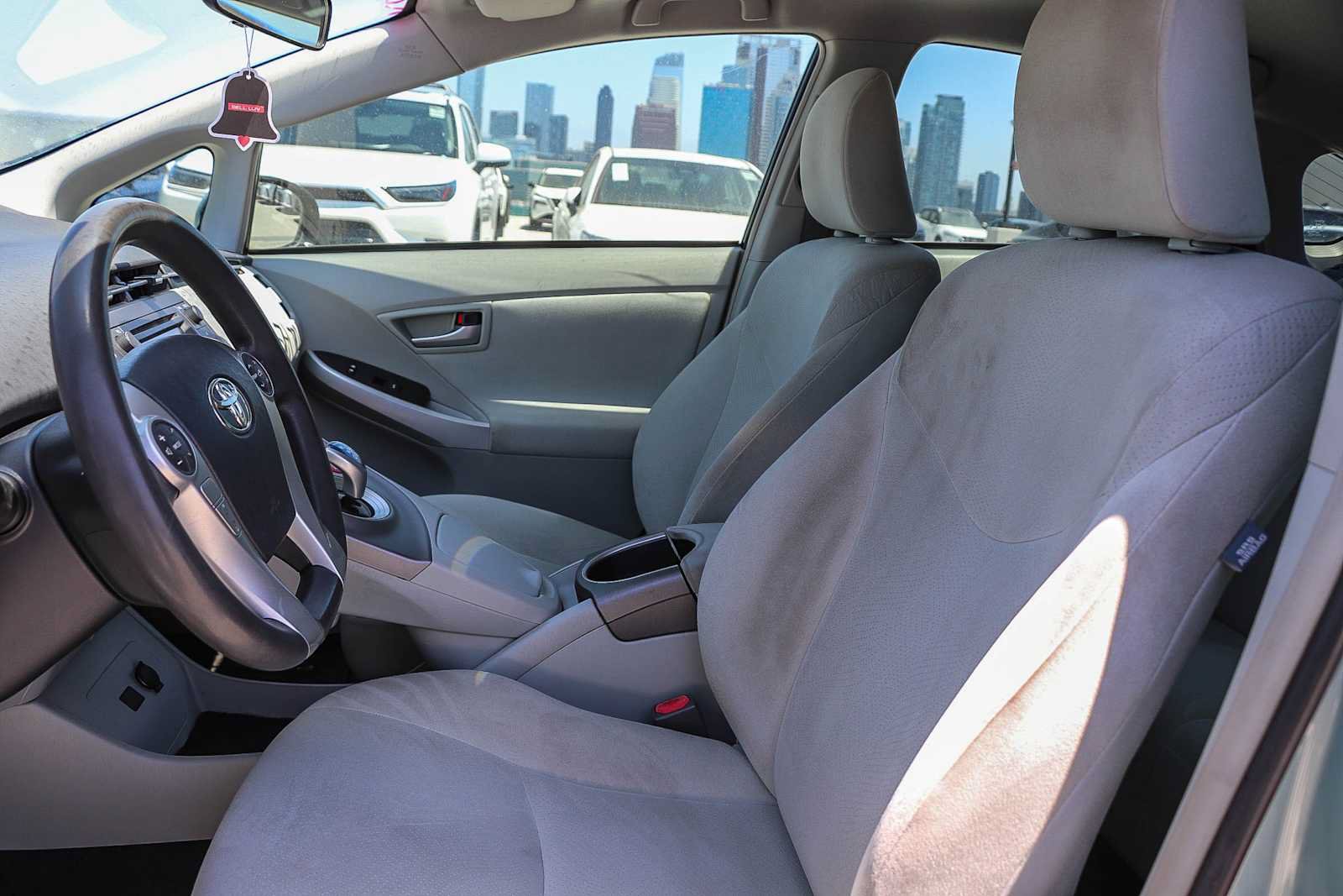 Used 2015 Toyota Prius Two FWD image 13