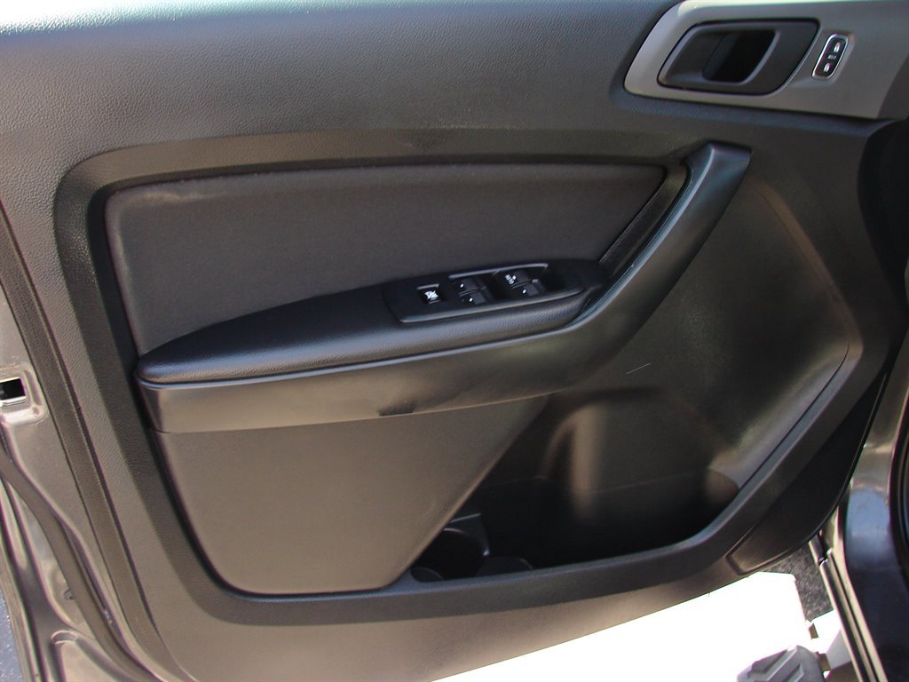 Used 2020 Ford Ranger XL w/ Equipment Group 101A Mid image 6